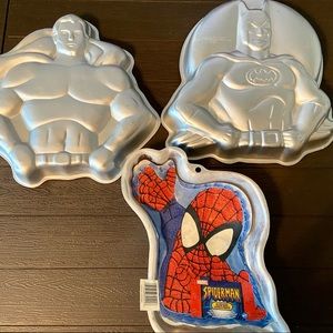 Wilton cake pans